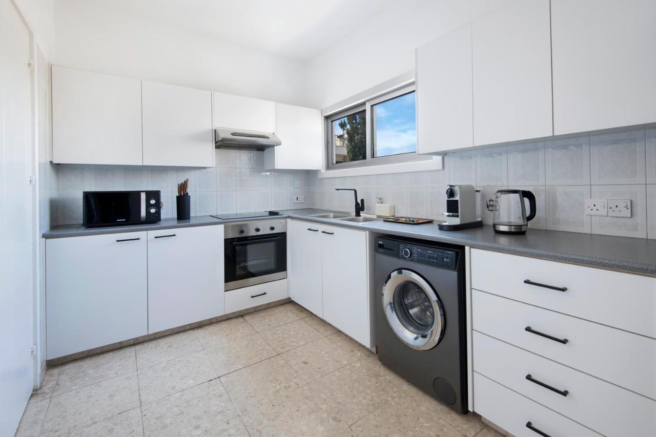 Urban Condo 12 - 2 Bdr Nicosia Esterno foto